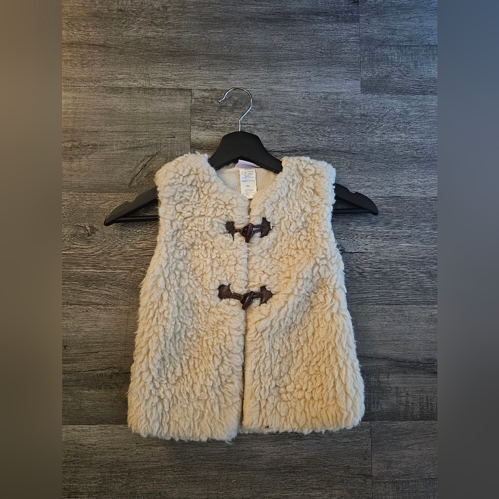 Little Lass Cream Fleece Vest With Brown Toggle Buttons 6x Girls Cozy Warm Fuzzy